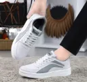 StreetNova Comfort Sneakers