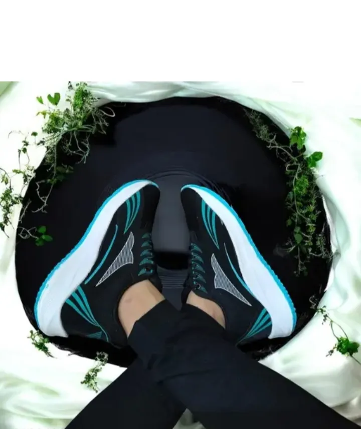 AeroUrban Pro Sneakers (​)